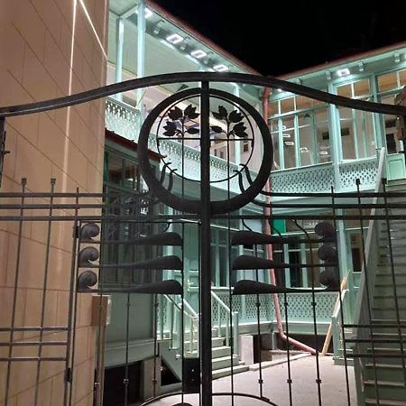 La Maison #7 Тбилиси Экстерьер фото