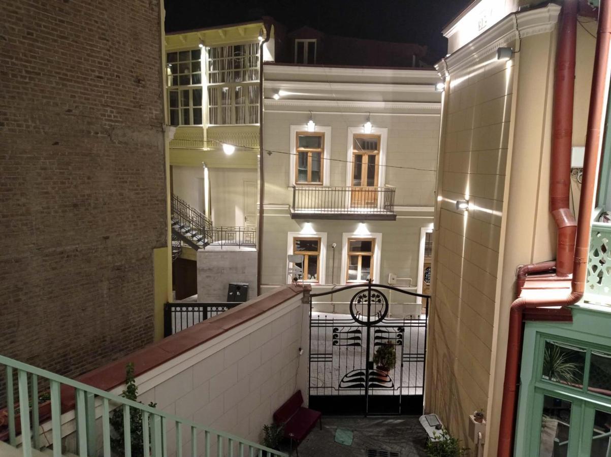 La Maison #7 Тбилиси Экстерьер фото